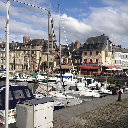 La Maison De Pierre Et Valérie Ste Catherine Сasa de vacaciones Honfleur